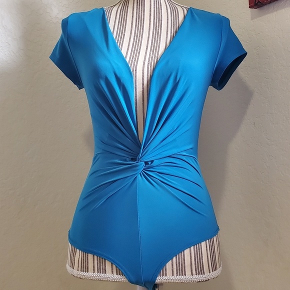 BODY CENTRAL AQUA BODYSUIT SIZE SM - Picture 1 of 8